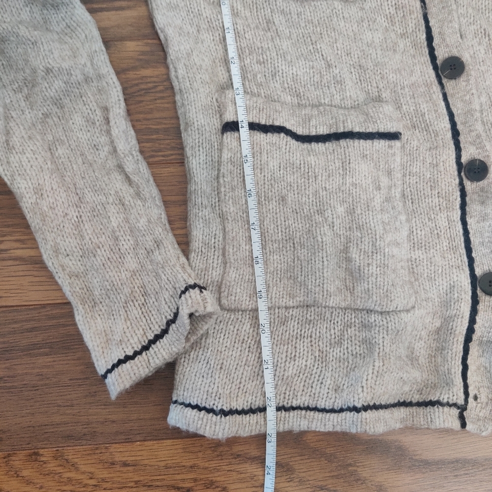 *Theory Cream Cardigan with Black Accents – Size S - Picture 8 of 9